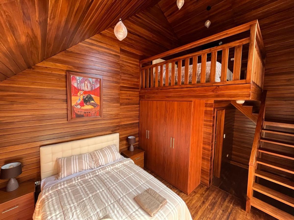 Mi Margarita Chalets Alausi Exterior photo